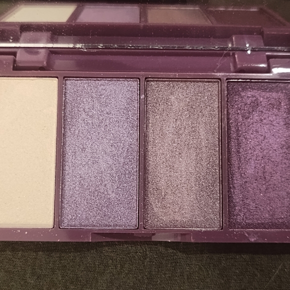 Bundle Of 5 Eyeshadow Palettes - Picture 10 of 10